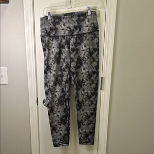 Stylish Black and Gray Women's Leggings